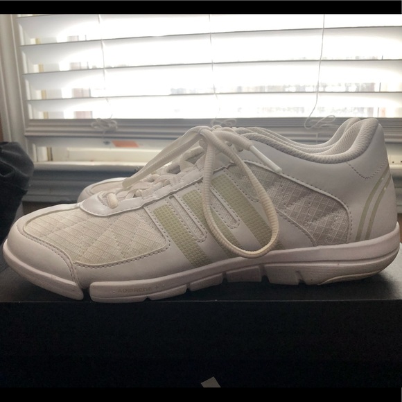 adidas triple cheer shoe